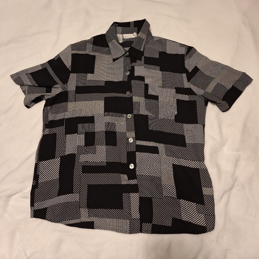 Kathy Che Vintage Geometric Print Blouse Black White Button Front Shirt